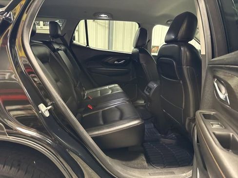 Used 2020 GMC Terrain SLT w/ Preferred Package image 24