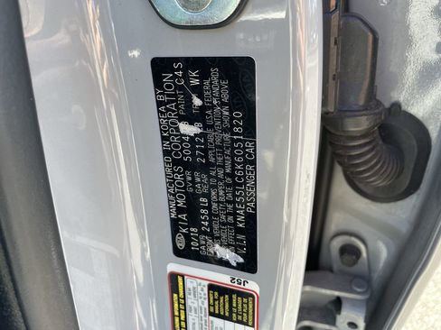 Used 2019 Kia Stinger GT2 image 24