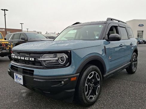 Certified 2023 Ford Bronco Sport Outer Banks w/ Tech Package image 3