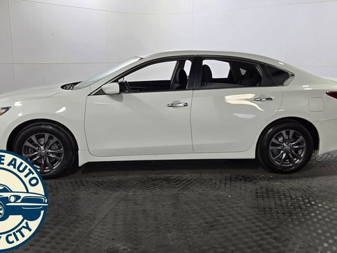 Used 2018 Nissan Altima 2.5 S w/ S Convenience Package image 4