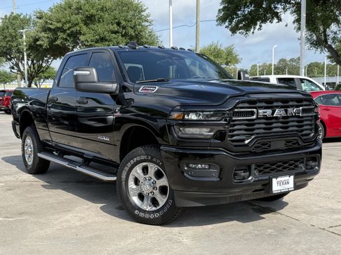 Used 2025 RAM 2500 Lone Star image 2