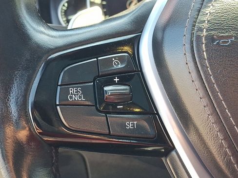 Used 2019 BMW 530i xDrive w/ Convenience Package AWD/4WD image 23