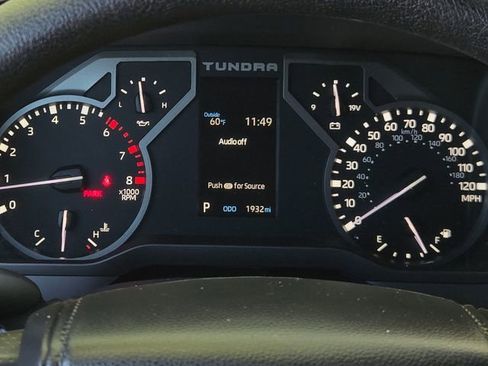 Certified 2025 Toyota Tundra SR AWD/4WD image 28
