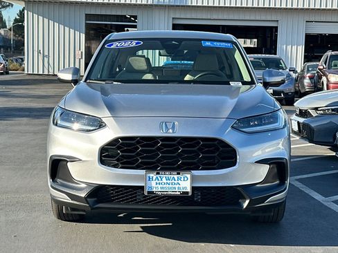 Used 2025 Honda HR-V LX image 7