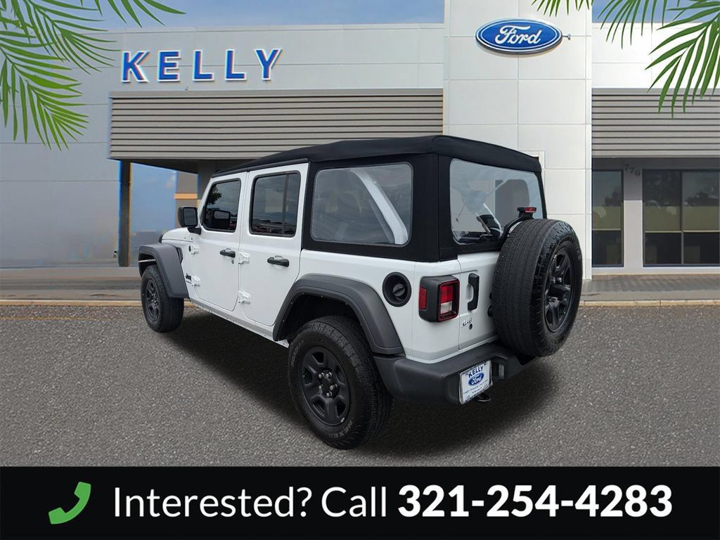 Used 2024 Jeep Wrangler Unlimited Sport AWD/4WD image 8
