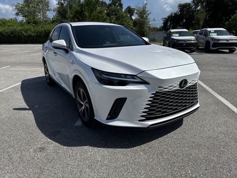Used 2025 Lexus RX 350 FWD w/ Accessory Package (K3) image 16