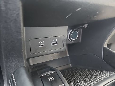 Used 2024 Nissan Kicks SR w/ SR Premium Package FWD image 56