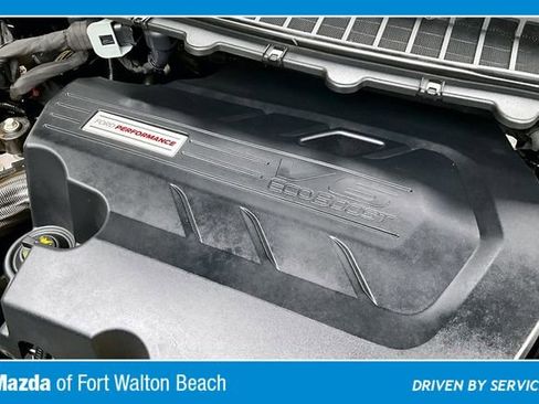 Used 2020 Ford Edge ST w/ Equipment Group 401A AWD/4WD image 32