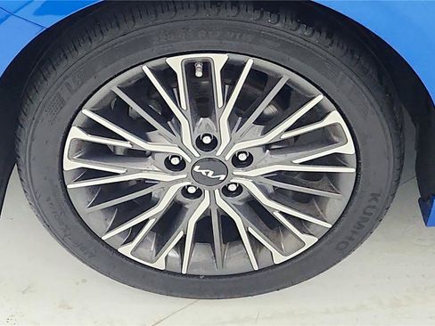 Used 2022 Kia Forte GT-Line w/ GT-Line Technology Package image 17