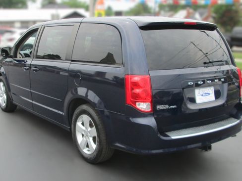 Used 2013 Dodge Grand Caravan SE FWD image 6