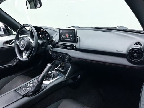 Used 2016 MAZDA MX-5 Miata Club w/ Brembo/BBS Package image 20