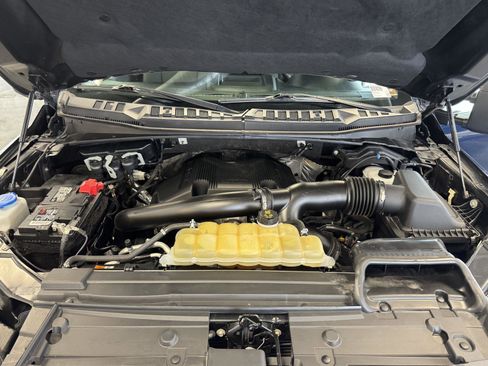 Certified 2020 Ford F150 XLT w/ Equipment Group 302A Luxury image 32