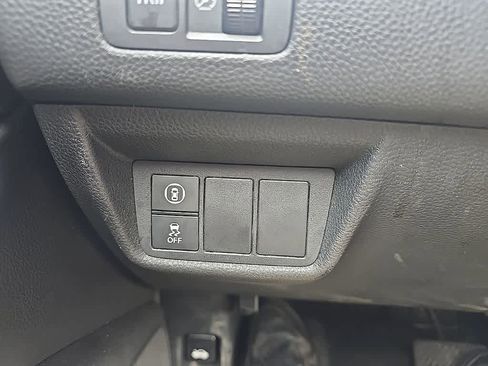 Used 2018 Honda Accord EX image 19