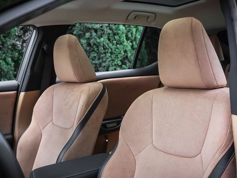 Certified 2023 Lexus RZ 450e Premium w/ Accessory Package (Z1) AWD/4WD image 10
