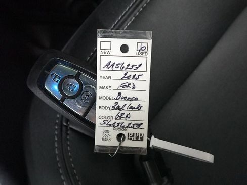 Certified 2025 Ford Bronco Badlands image 33