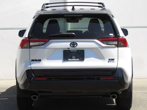 Certified 2025 Toyota RAV4 XSE w/ Premium Package AWD/4WD image 7