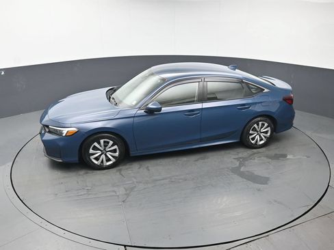 Used 2025 Honda Civic LX image 33