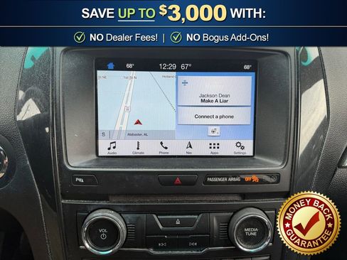 Used 2017 Ford Explorer XLT w/ Equipment Group 202A FWD image 26