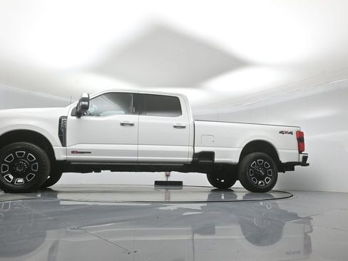 Certified 2024 Ford F250 Platinum AWD/4WD image 53