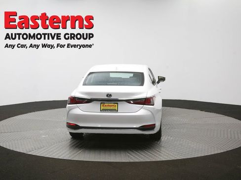 Used 2024 Lexus ES 250 w/ Premium Package AWD/4WD image 40