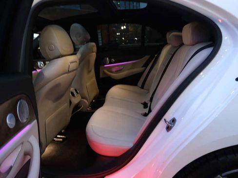 Used 2019 Mercedes-Benz E 300 4MATIC w/ Premium 1 Package image 22