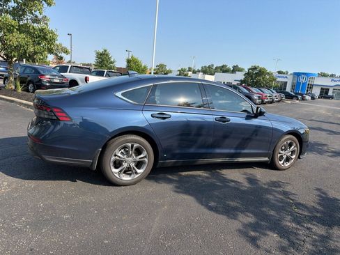 Used 2024 Honda Accord EX image 36