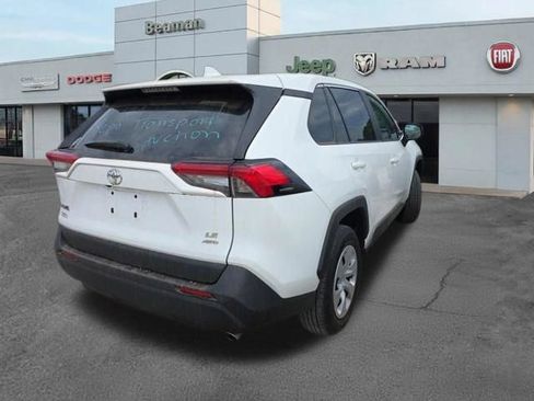 Used 2024 Toyota RAV4 LE AWD/4WD image 3