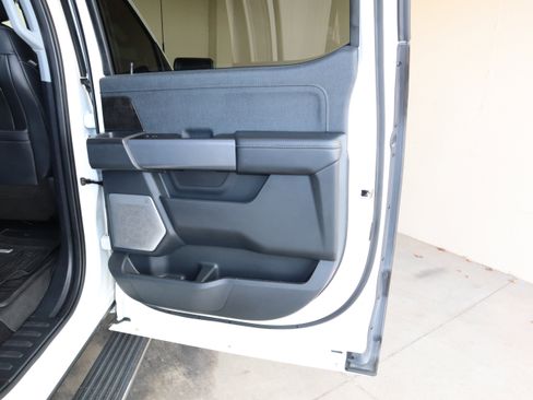 Used 2021 Ford F150 Lariat w/ Equipment Group 502A High image 46