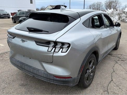 Used 2021 Ford Mustang Mach-E Select image 3