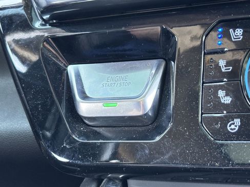 Used 2023 GMC Sierra 1500 Denali AWD/4WD image 34