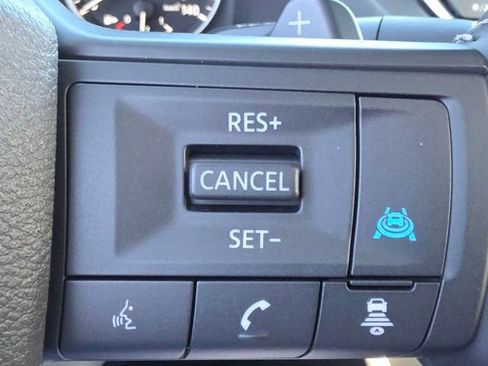 New 2026 Nissan Rogue SV w/ SV Premium Package image 9