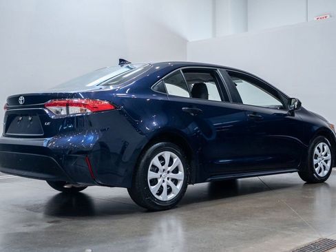 Used 2024 Toyota Corolla LE image 6