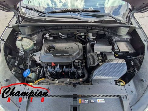 Used 2020 Hyundai Tucson SEL FWD image 16