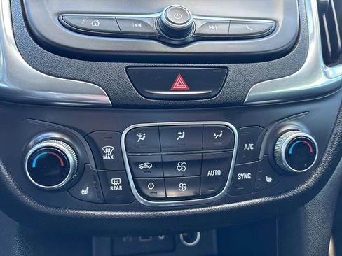 Used 2020 Chevrolet Equinox LT AWD/4WD image 31