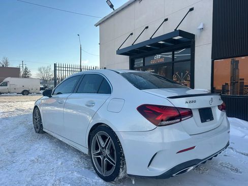 Used 2019 Mercedes-Benz A 220 A 220 4MATIC Sedan 4D image 5