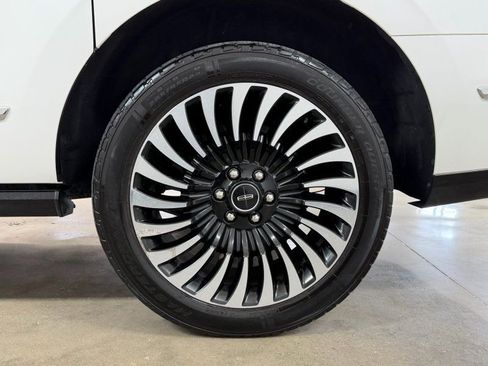 Used 2020 Lincoln Navigator L Black Label image 13