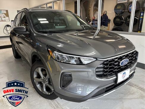 New 2025 Ford Escape ST-Line w/ Tech Pack #1 image 1