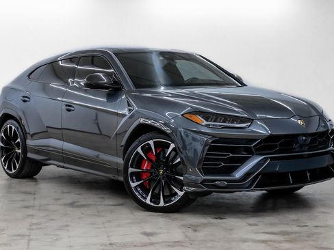 Used 2020 Lamborghini Urus image 6