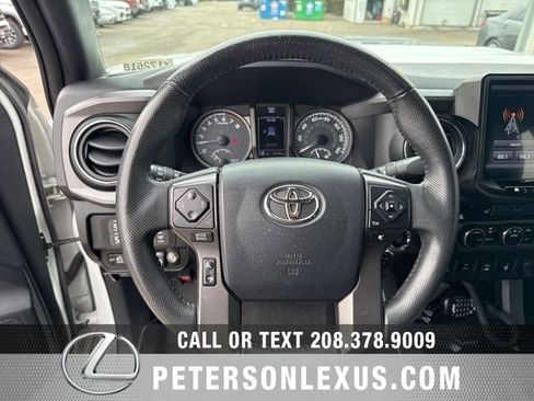 Used 2017 Toyota Tacoma TRD Pro image 22