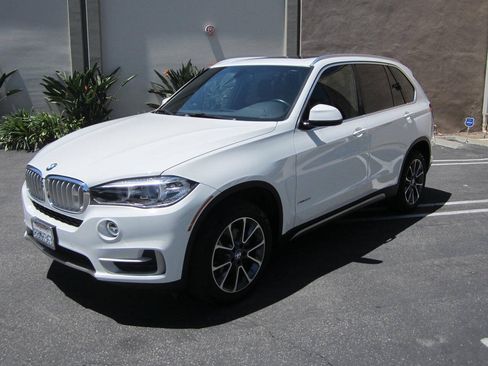 Used 2018 BMW X5 xDrive35i AWD/4WD image 7