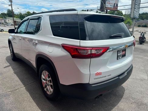 Used 2020 Chevrolet Traverse LT w/ Driver Confidence II Package AWD/4WD image 7