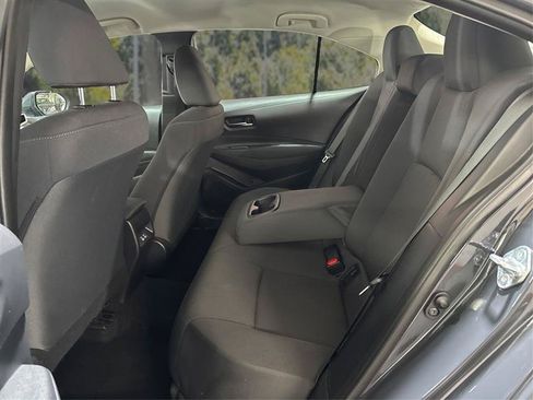 Used 2025 Toyota Corolla LE FWD image 10