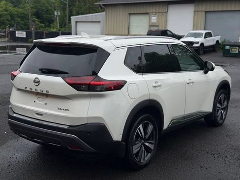 Used 2023 Nissan Rogue SL w/ SL Premium Package AWD/4WD image 5