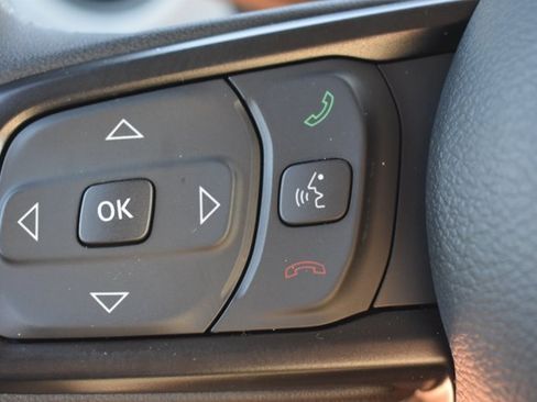 Used 2025 Jeep Wrangler Unlimited Sport AWD/4WD image 20