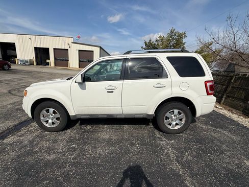 Used 2011 Ford Escape Limited image 4