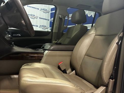 Used 2017 Chevrolet Tahoe LT AWD/4WD image 11