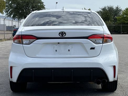 Used 2024 Toyota Corolla SE FWD image 5