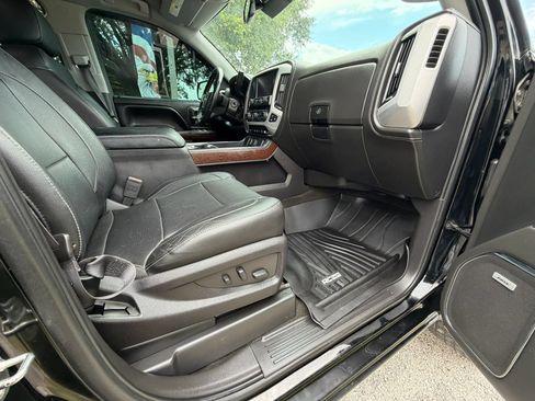Used 2017 GMC Sierra 1500 SLT RWD image 10