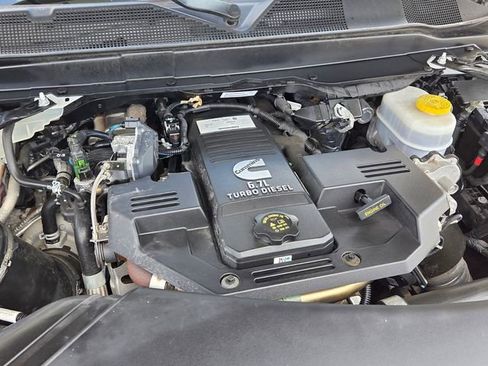 Used 2021 RAM 2500 Laramie w/ Safety Group AWD/4WD image 16