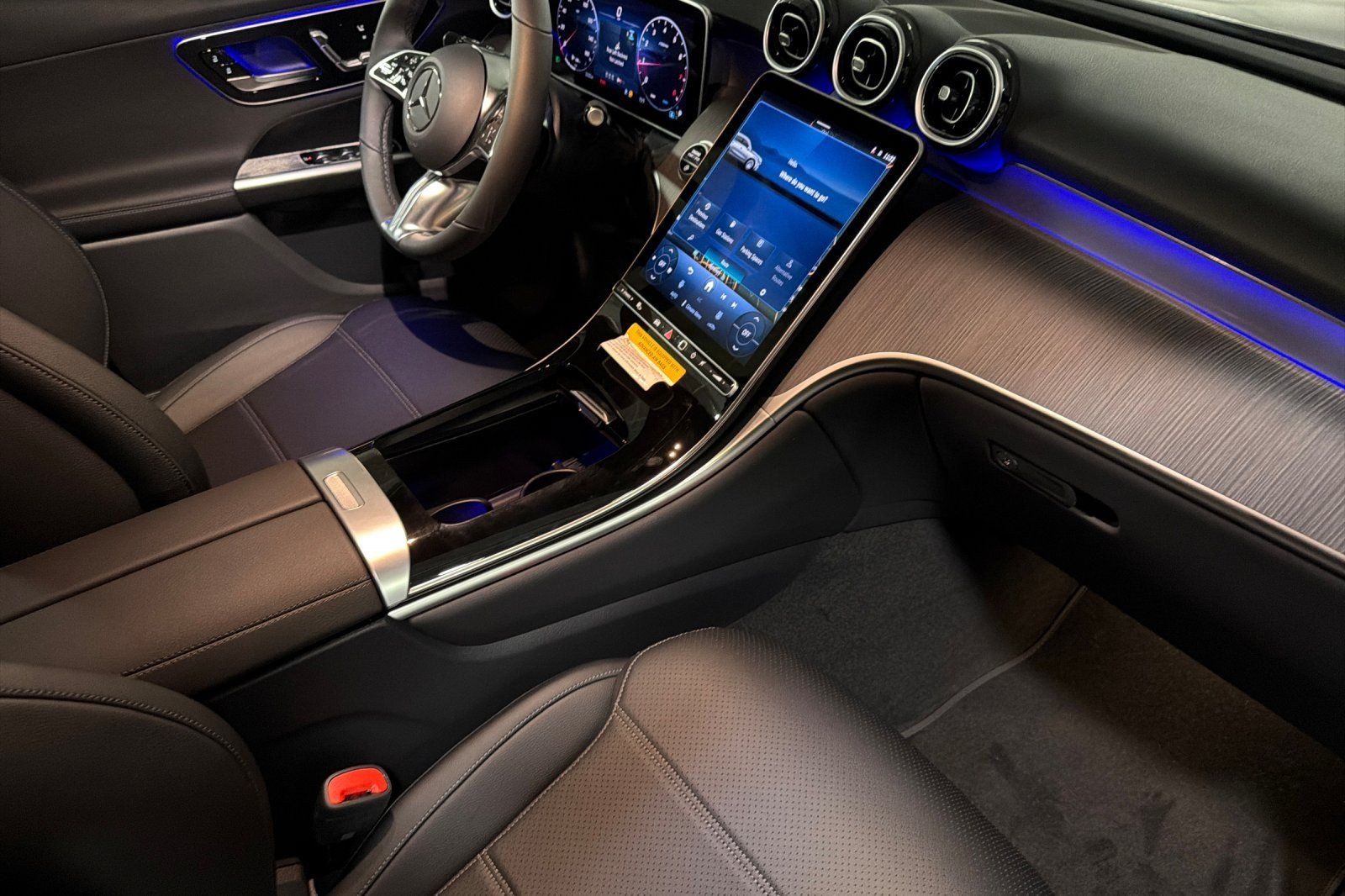 New 2026 Mercedes-Benz GLC 300 image 15